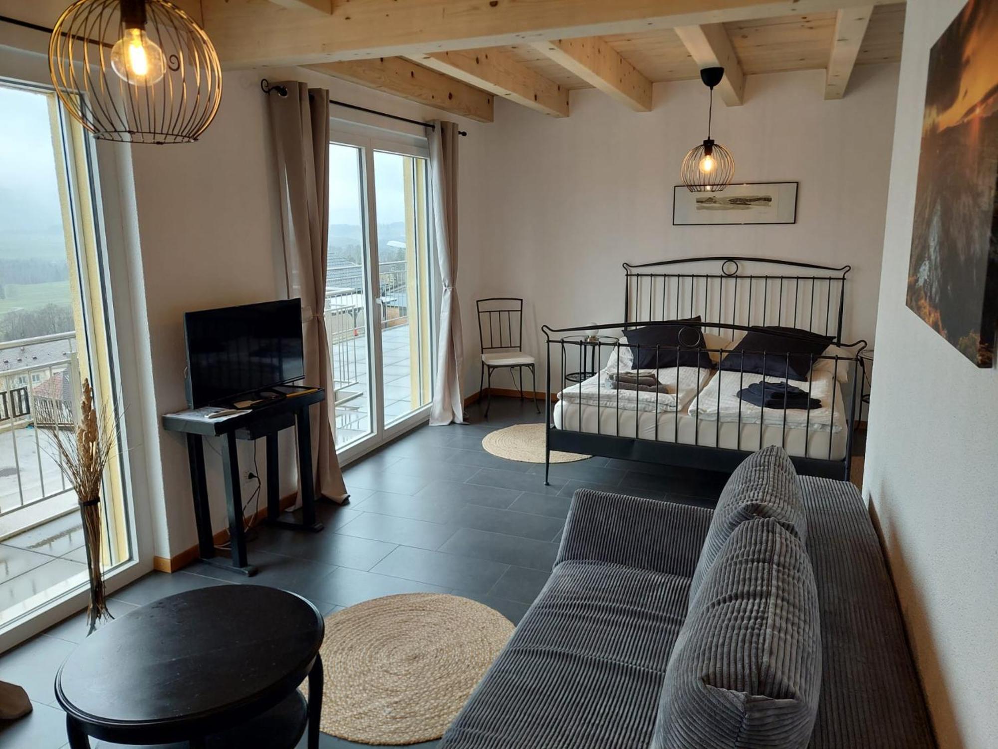 Bnb Les Prises Les Ponts-de-Martel Exterior photo